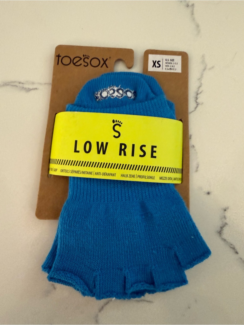 toesox Low Rise Toe Socks in Bright Blue